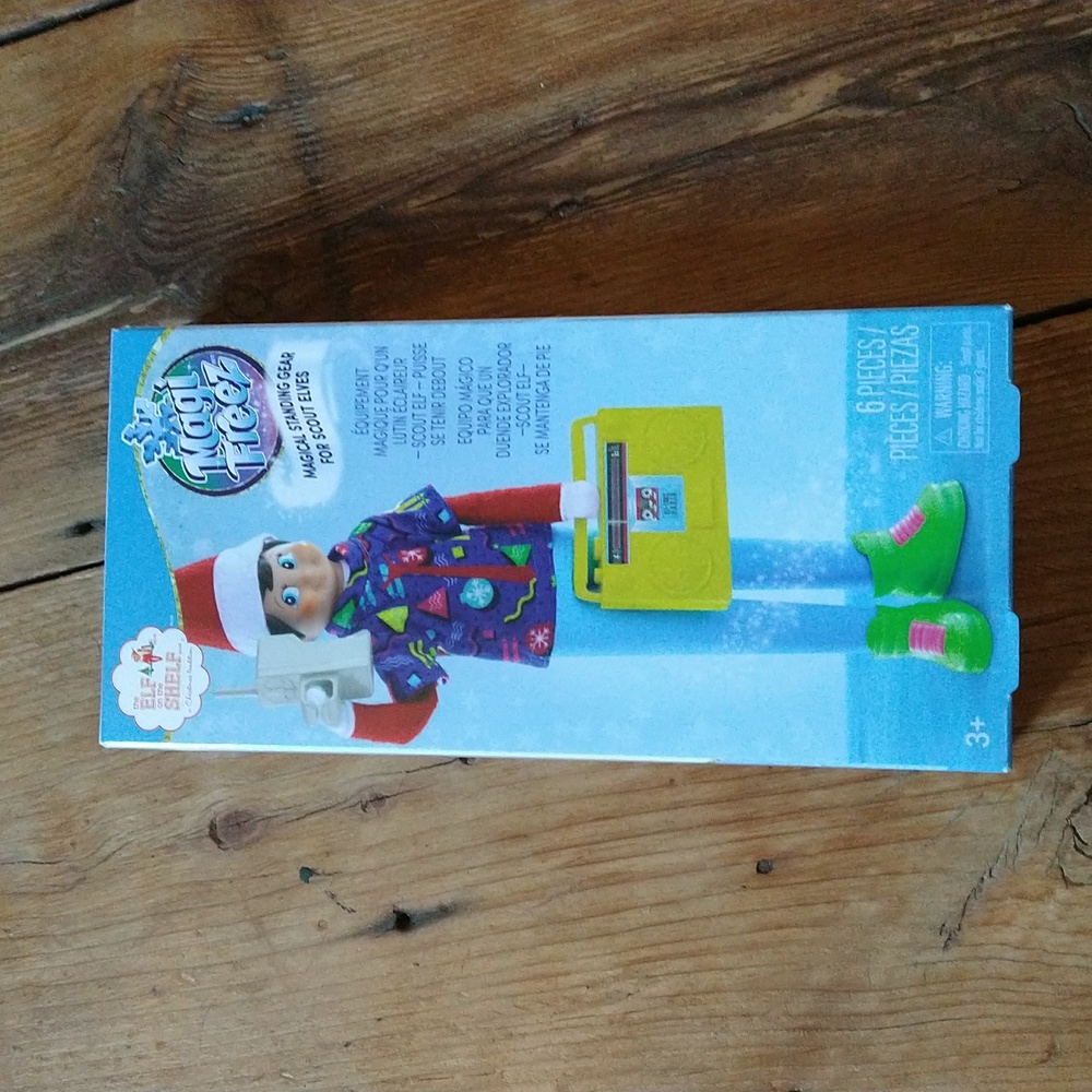 Elf on the Shelf Retro Rad 80s Elf set